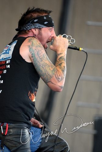 Live concerts photographs of Hellyeah  at Verizon Wireless Music Center in Noblesville, IN 08/10/2007 by Wayne Dennon © Dennon Photography